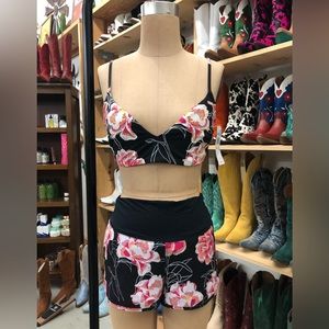 Roxy Floral Swimsuit Top and Matching Board Shorts. (LBB128)